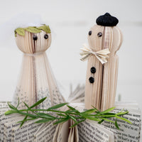 Cake Topper Wedding-Groom and Bride-Book Theme Wedding-Wedding Cake Topper-Book Wedding-Custom Cake Topper