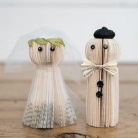 Cake Topper Wedding-Groom and Bride-Book Theme Wedding-Wedding Cake Topper-Book Wedding-Custom Cake Topper
