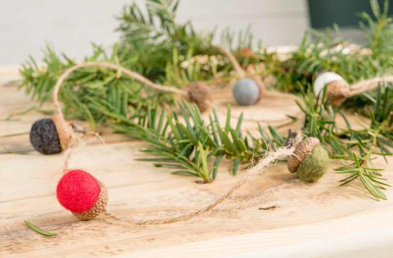 Christmas Felt Acorn Garland