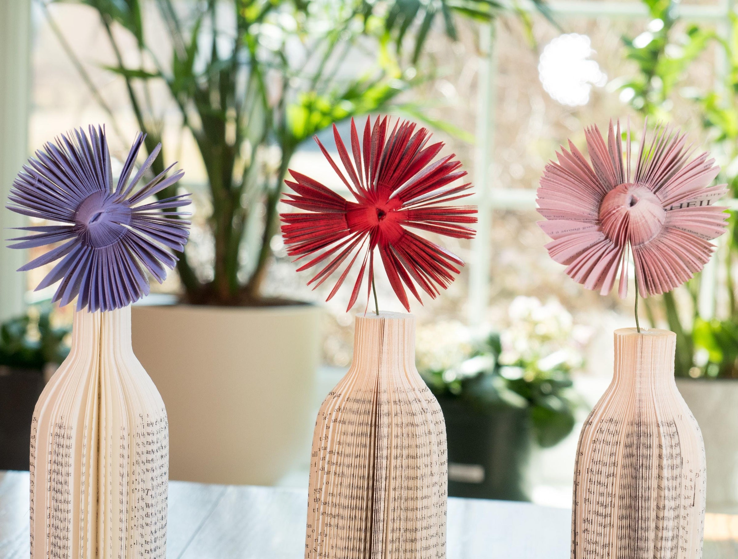 Wire Stem Flower Vase Gift for Book Worm Mothers Day 4th Anniversary Gift for Wife and Mom Book Decor Librarian Gift for Flower Lovers